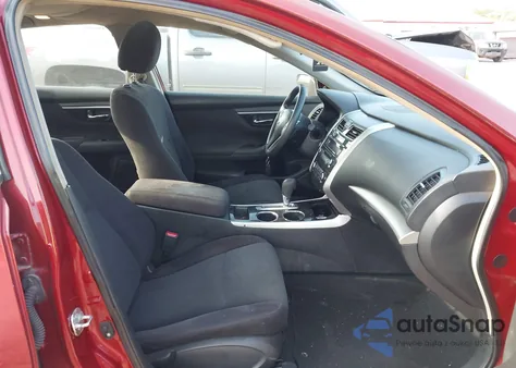 2013 Nissan Altima 2.5 S z USA, uszkodzony, nr VIN 1N4AL3AP9DN566472